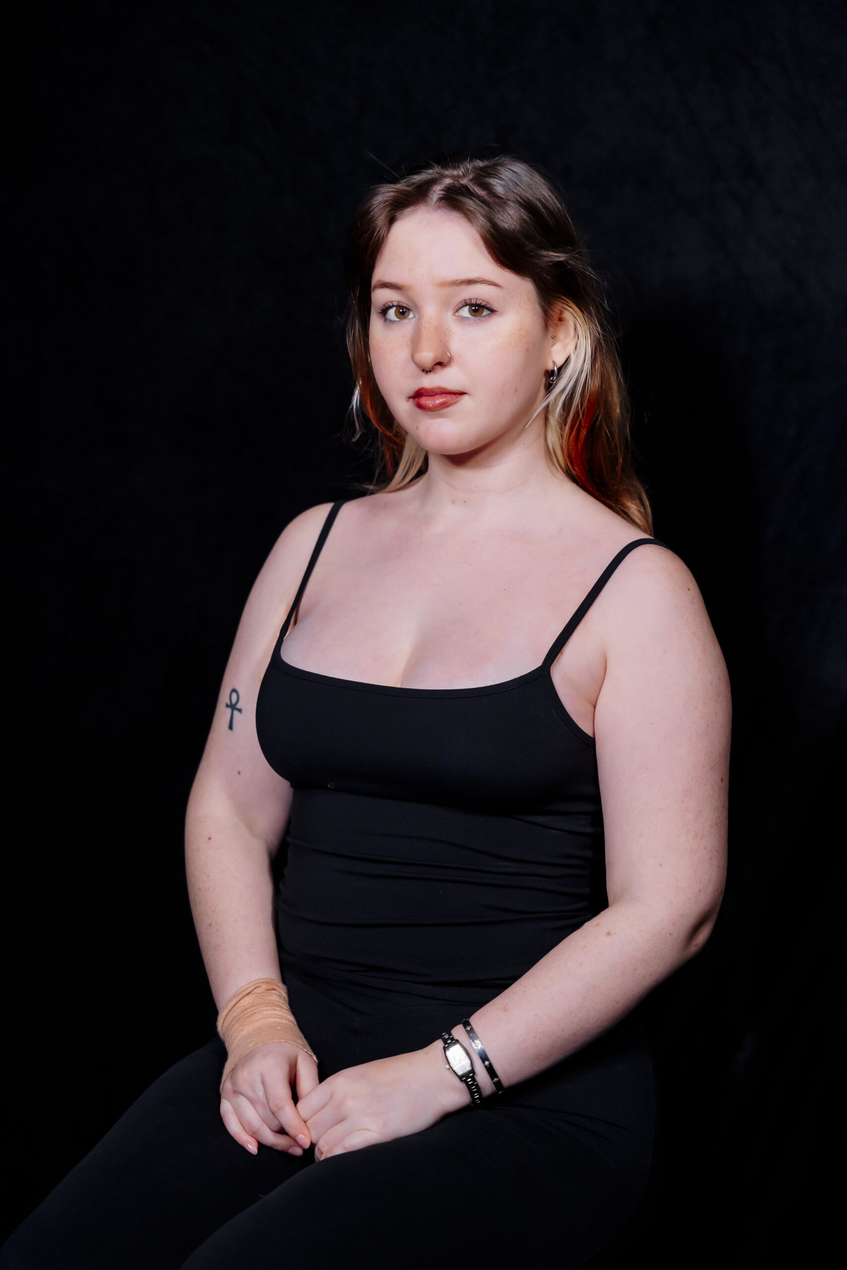 Annika (20)